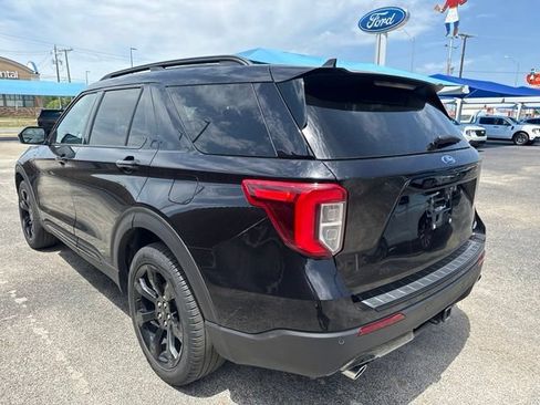 Used 2024 Ford Explorer ST-Line w/ Class IV Trailer Tow Package AWD/4WD image 9