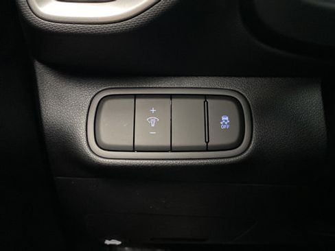 New 2026 Hyundai Venue SE FWD image 19