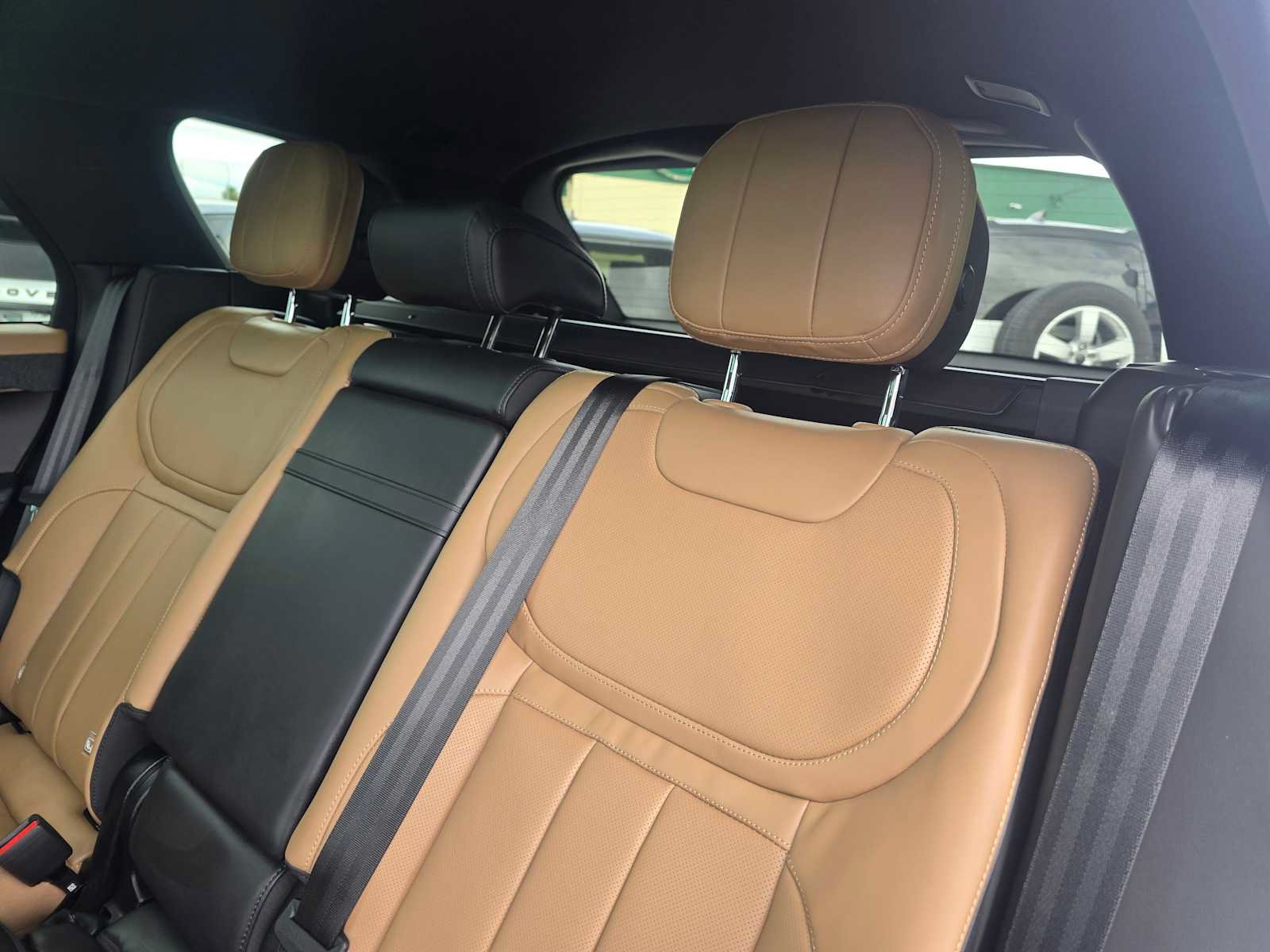 New 2026 Land Rover Range Rover Sport Dynamic SE AWD/4WD image 18