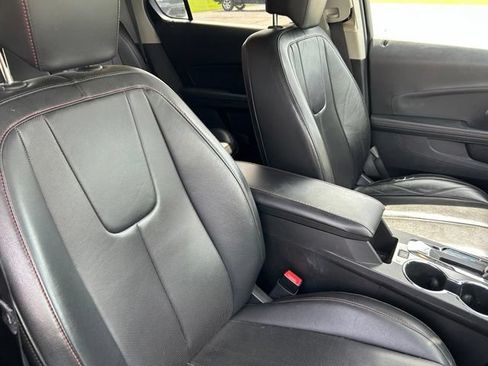 Used 2011 Chevrolet Equinox LT w/ Chrome Appearance Package FWD image 17