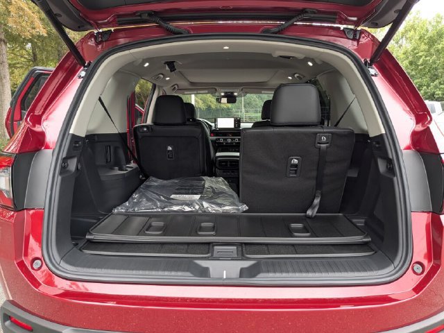 New 2026 Honda Pilot Touring image 35
