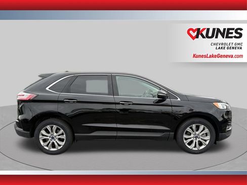 Used 2022 Ford Edge Titanium AWD/4WD image 3