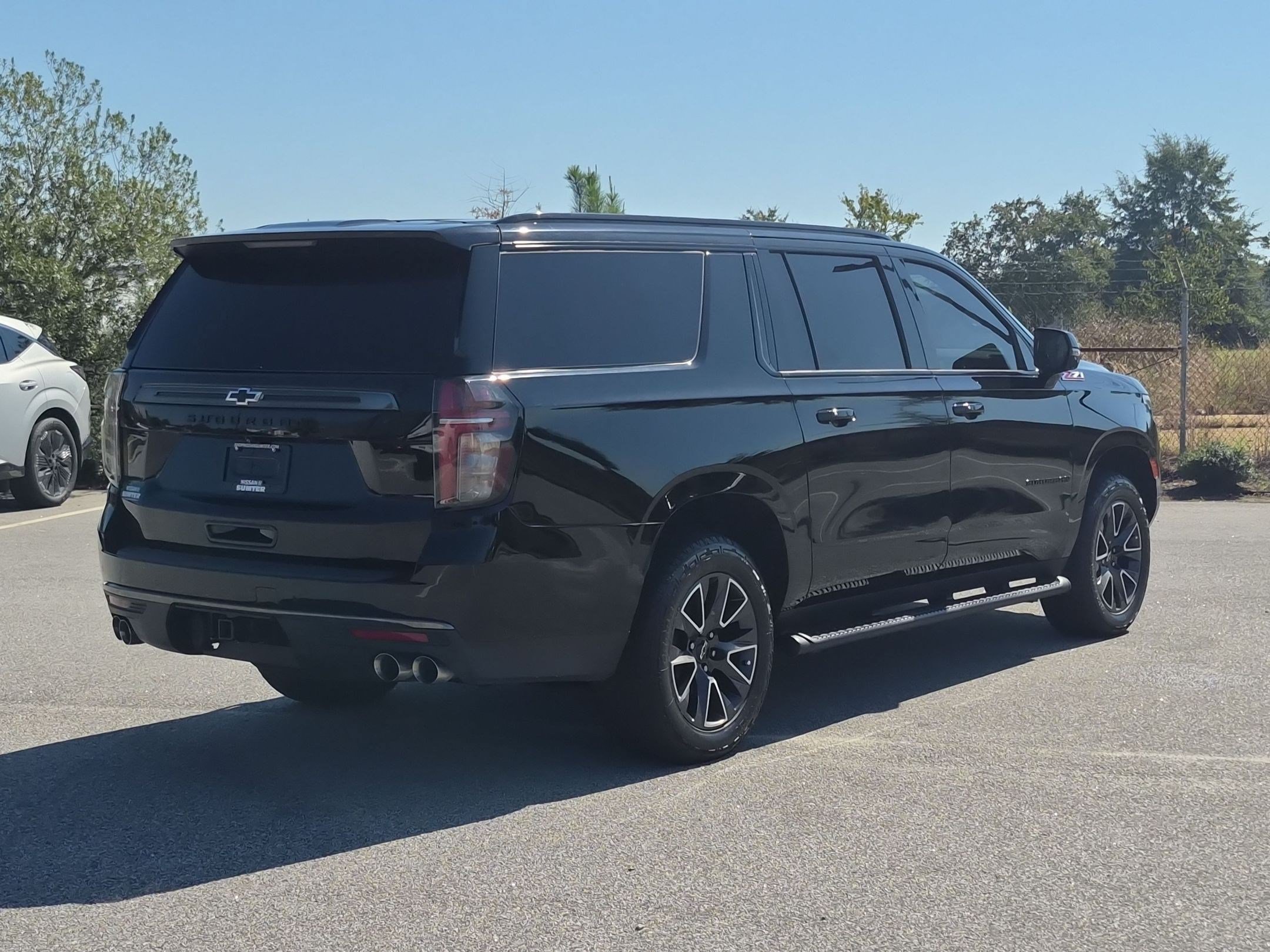 Used 2022 Chevrolet Suburban Z71 w/ Off-Road Capability Package AWD/4WD image 4