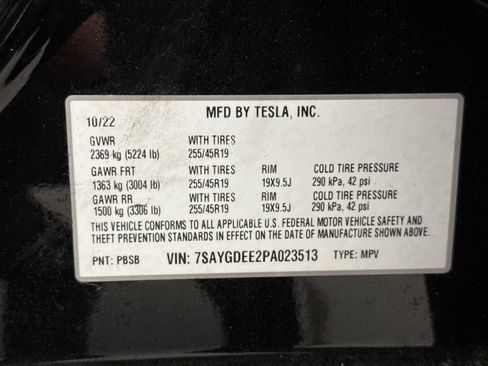 Used 2023 Tesla Model Y Long Range AWD/4WD image 11