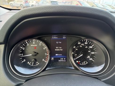 Used 2018 Nissan Rogue S image 23