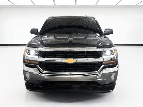 Used 2018 Chevrolet Silverado 1500 LT w/ All Star Edition AWD/4WD image 2