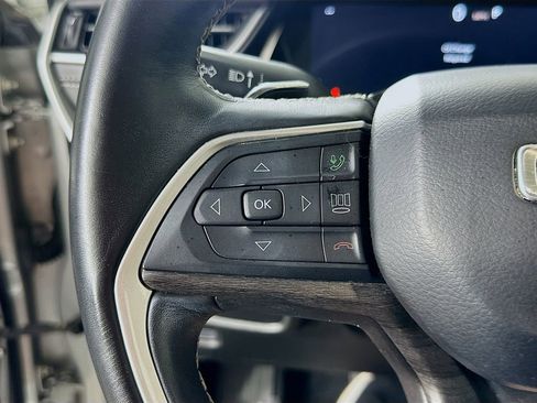 Used 2021 Jeep Grand Cherokee L Limited AWD/4WD image 24