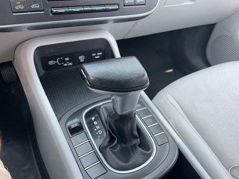 Used 2025 Hyundai Kona SEL AWD/4WD image 30