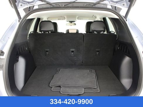 Used 2022 Ford Escape SEL w/ Class II Trailer Tow Package image 27