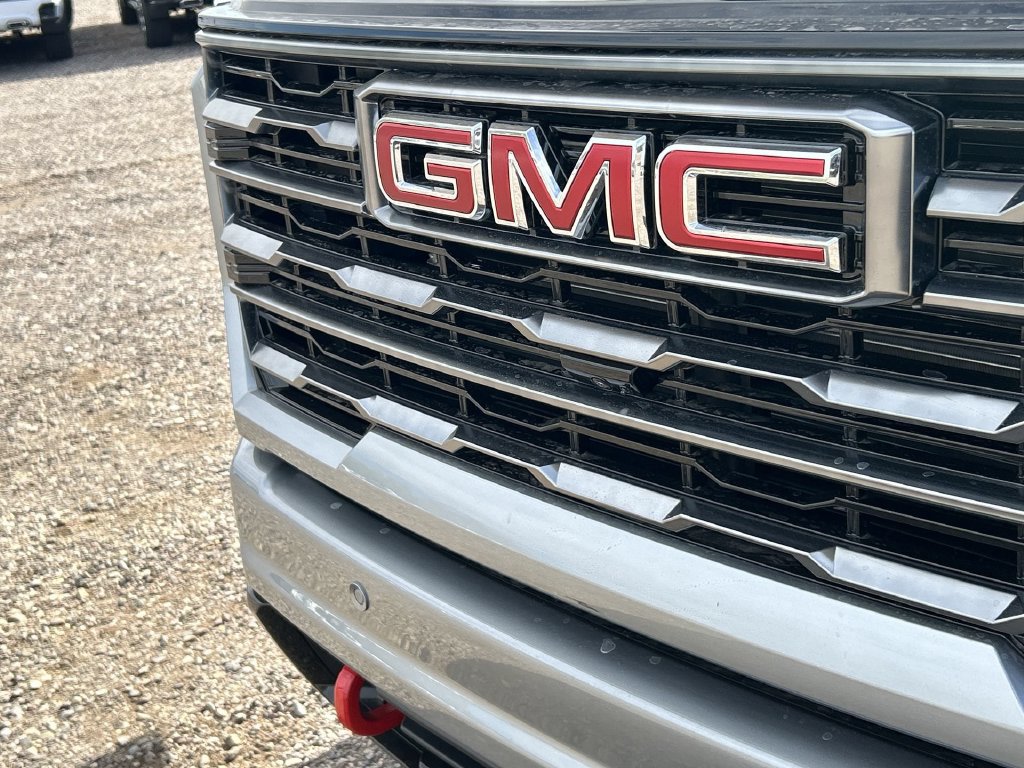 New 2026 GMC Sierra 2500 AT4 w/ AT4 Premium Plus Package AWD/4WD image 31