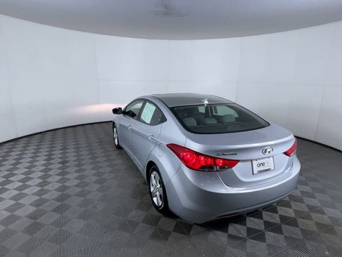 Used 2012 Hyundai Elantra GLS w/ Preferred Pkg 3 FWD image 7
