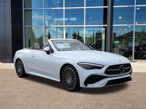New 2026 Mercedes-Benz CLE 300 4MATIC Cabriolet image 4