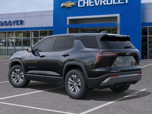 New 2026 Chevrolet Equinox LT AWD/4WD image 3