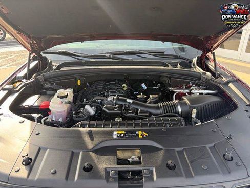 Certified 2025 Jeep Grand Cherokee Altitude image 18