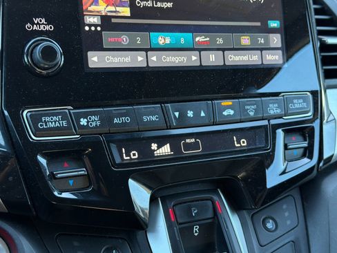 Used 2018 Honda Odyssey EX-L image 20