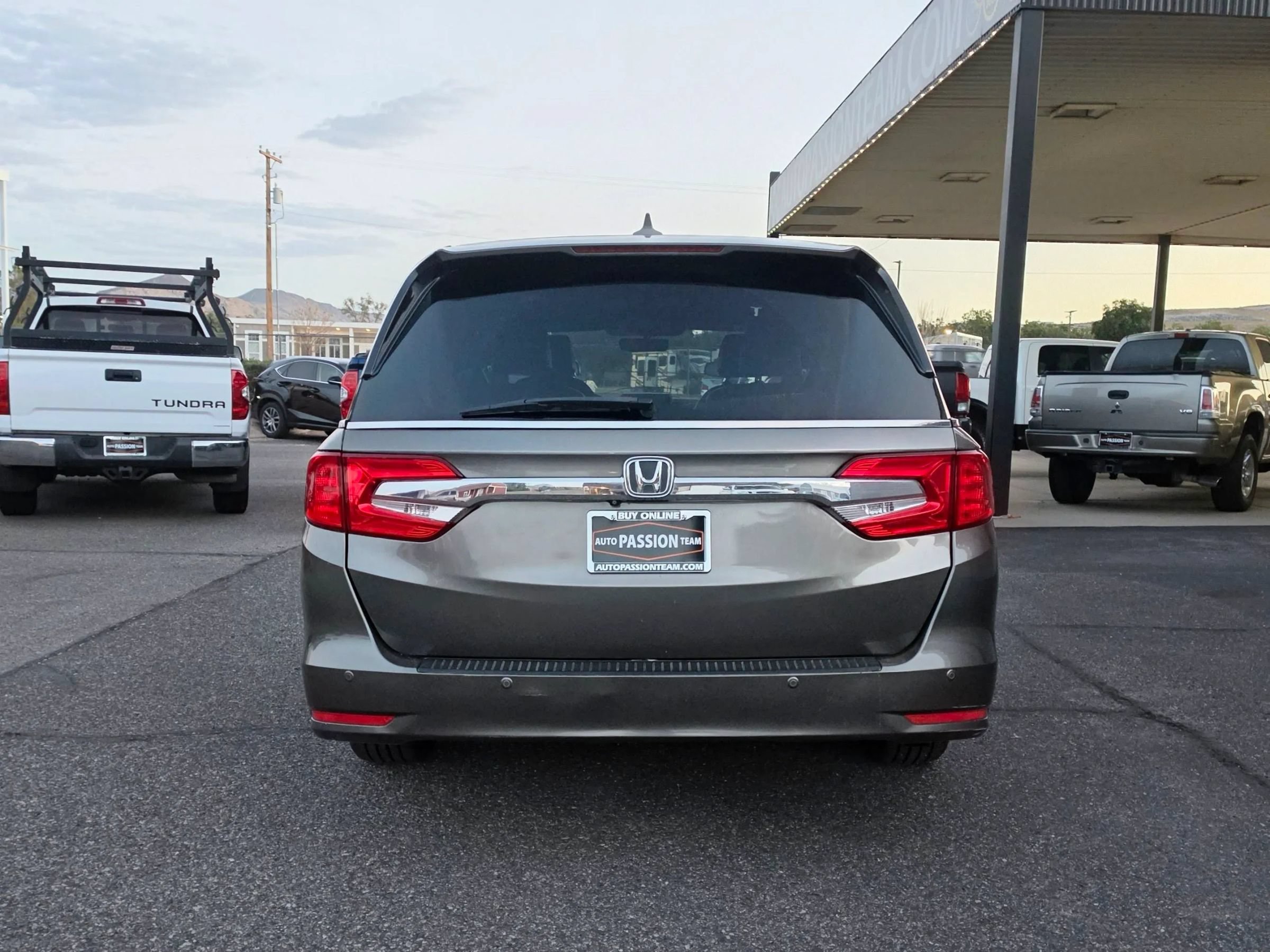 Used 2019 Honda Odyssey Elite image 4
