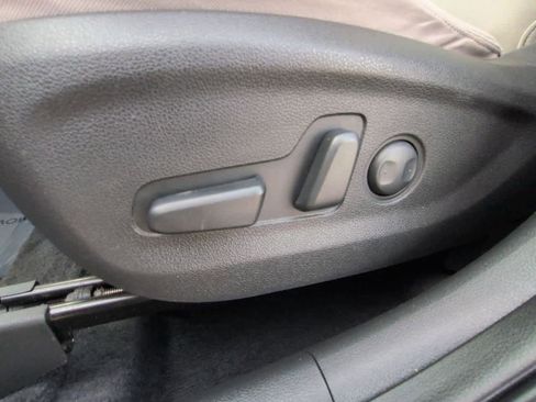 Used 2016 Hyundai Tucson Sport image 17