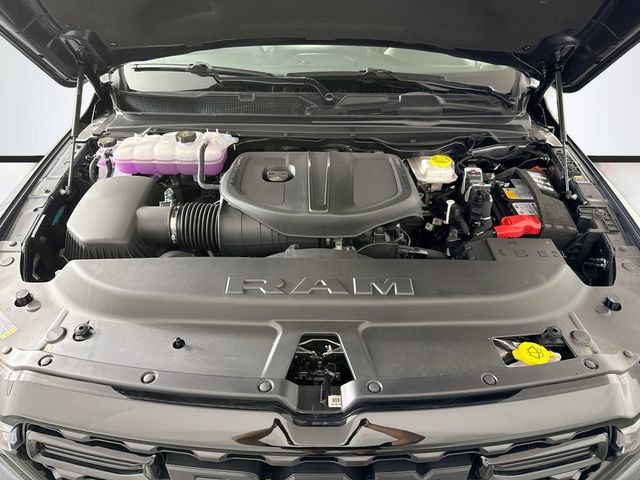 Used 2026 RAM 1500 Express AWD/4WD image 27