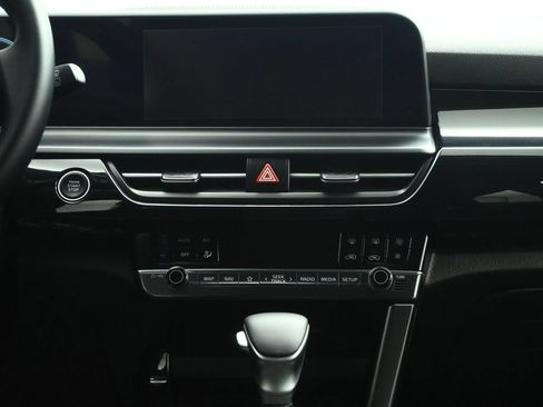 Certified 2024 Kia Seltos S FWD image 38