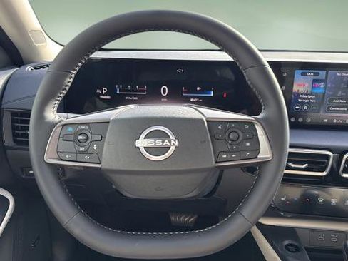 New 2026 Nissan Sentra SL FWD image 9