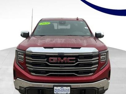 Used 2025 GMC Sierra 1500 SLT w/ SLT Premium Plus Package