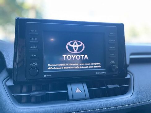Used 2020 Toyota RAV4 LE w/ All Weather Liner Package AWD/4WD image 13