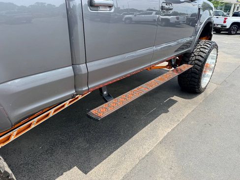 Used 2021 Ford F250 Lariat AWD/4WD image 16