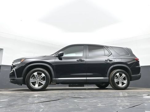Used 2025 Honda Pilot EX-L image 40
