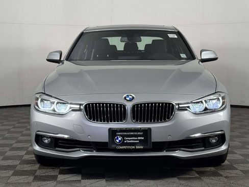 Used 2018 BMW 340i xDrive Sedan w/ Premium Package AWD/4WD image 6