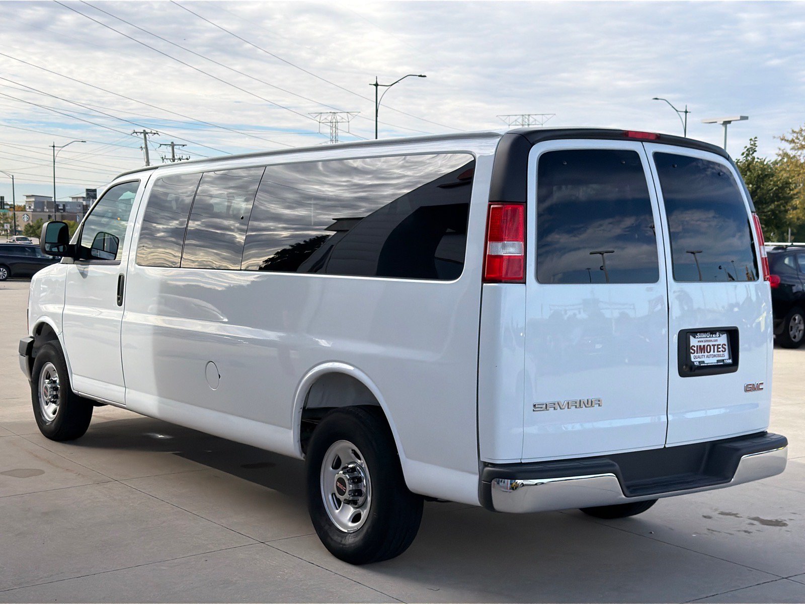 Used 2025 GMC Savana 3500 LT w/ LT Preferred Equipment Group RWD image 5