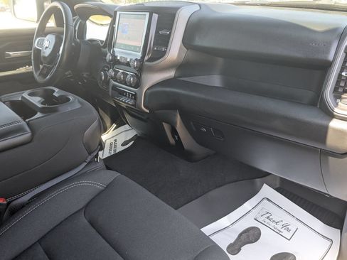 Used 2025 RAM 1500 Warlock AWD/4WD image 37