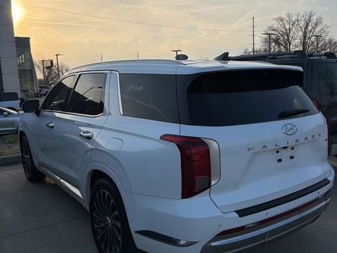 Used 2023 Hyundai Palisade Calligraphy w/ Cargo Package image 5