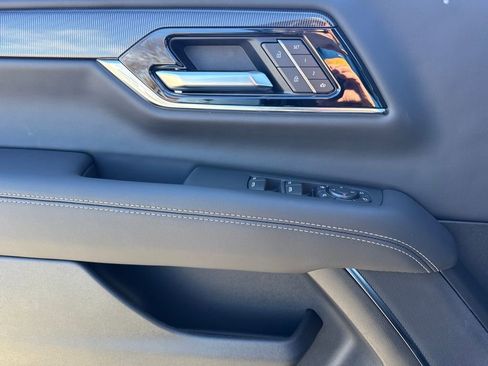 New 2026 GMC Yukon XL Elevation w/ Elevation Premium Package image 19