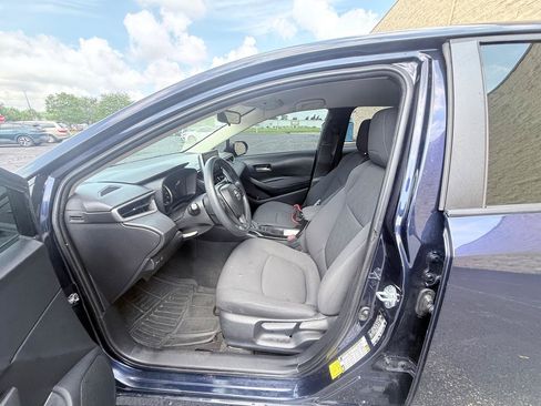 Used 2021 Toyota Corolla LE FWD image 10