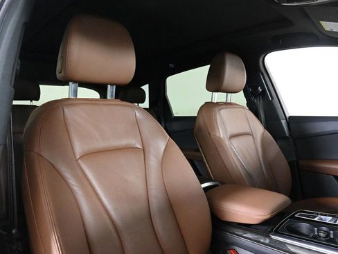 Used 2021 Audi Q7 3.0T Premium Plus w/ Premium Plus Package image 16