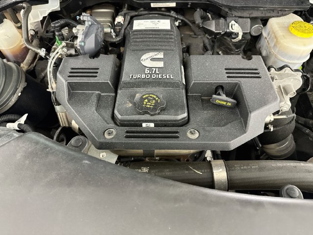 Used 2024 RAM 3500 Laramie AWD/4WD image 35