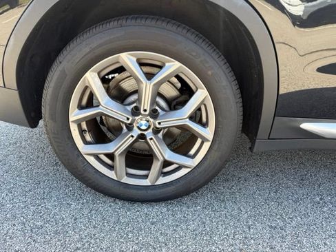 Used 2022 BMW X3 xDrive30i w/ Premium Package 2 AWD/4WD image 16