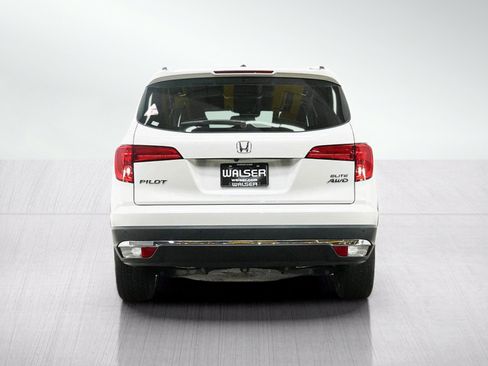 Used 2018 Honda Pilot Elite image 5