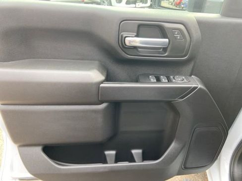 Used 2025 GMC Sierra 3500 Pro image 25