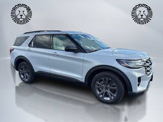 New 2026 Ford Explorer Active w/ Active Comfort Package AWD/4WD video 3