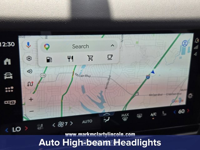 New 2027 Lincoln Navigator Premiere AWD/4WD image 17