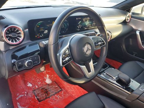 Used 2022 Mercedes-Benz A 220 A 220 w/ Premium Package Lite image 11