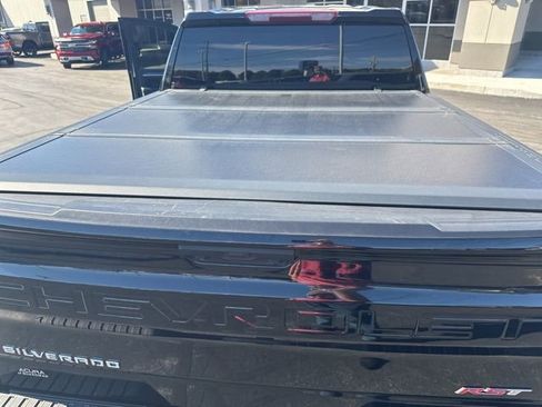 Used 2024 Chevrolet Silverado 1500 RST w/ Z71 Off-Road Package image 16