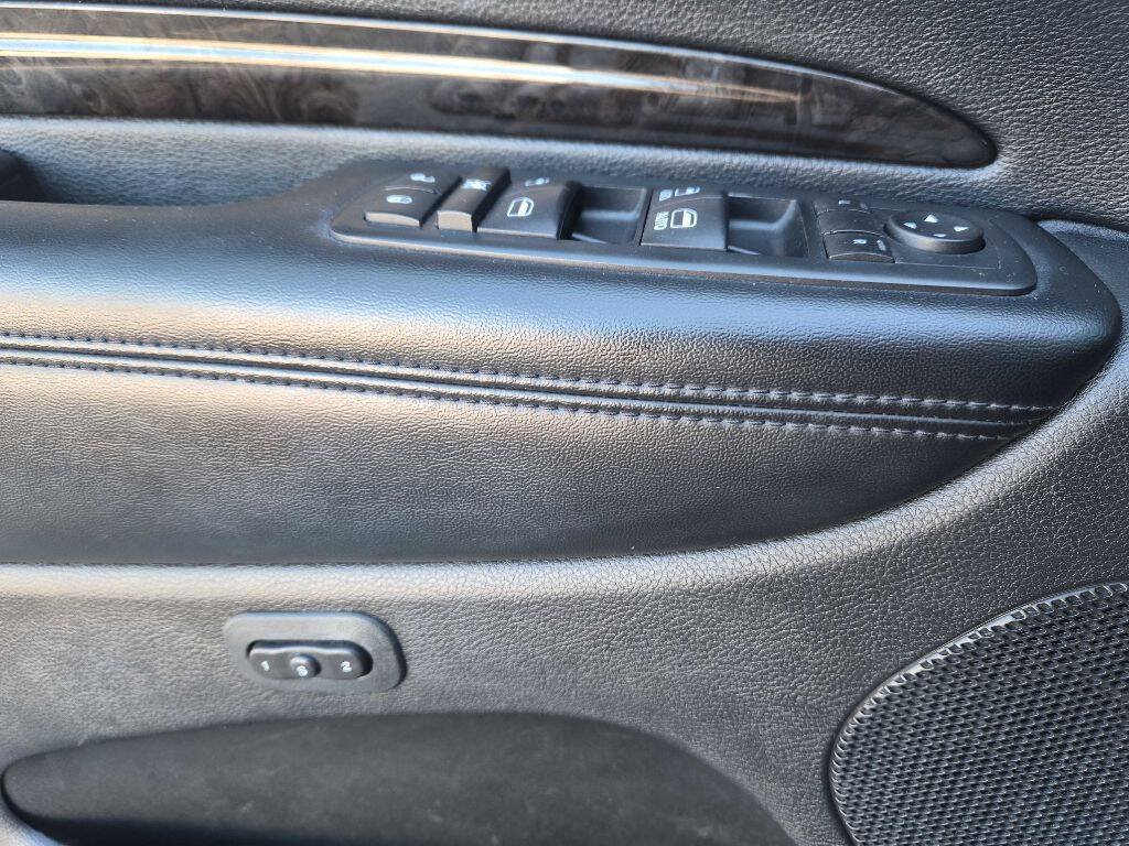 Used 2016 Dodge Durango Limited w/ Nav & Power Liftgate Group AWD/4WD image 10