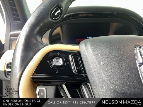 Used 2022 Lincoln Corsair Reserve w/ Elements Package image 22