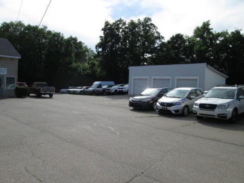 Used 2017 Honda CR-V EX image 27