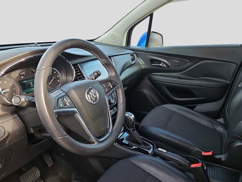 Used 2018 Buick Encore Preferred image 10