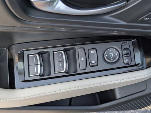 Used 2025 Honda Accord Touring image 15
