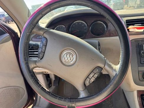 Used 2007 Buick Lucerne CXL image 8