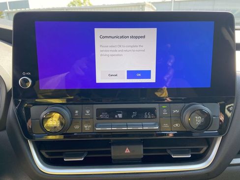 Used 2025 Toyota Grand Highlander FWD image 24